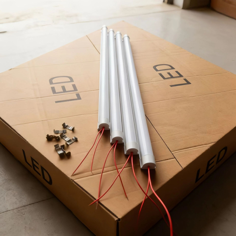 T8 integrirana LED cijev, duljine 1.2 m, štedna energija, plastično kućište, bez regulacije svjetline