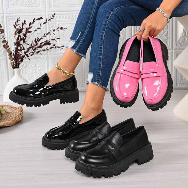 Női loafer 43 méret, PU bőr felsőrész, brit stílus, vastag talp, slip-on cipő, mindennapi viselet, 2026-os modell