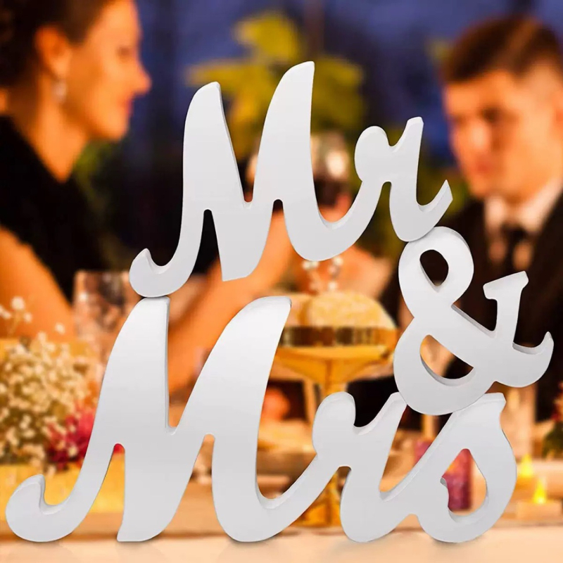 Ξύλινο διακοσμητικό Mr & Mrs για πάρτι και γάμο – διακόσμηση εγγραφής με αγγλικά γράμματα, αντικείμενο φωτογράφισης