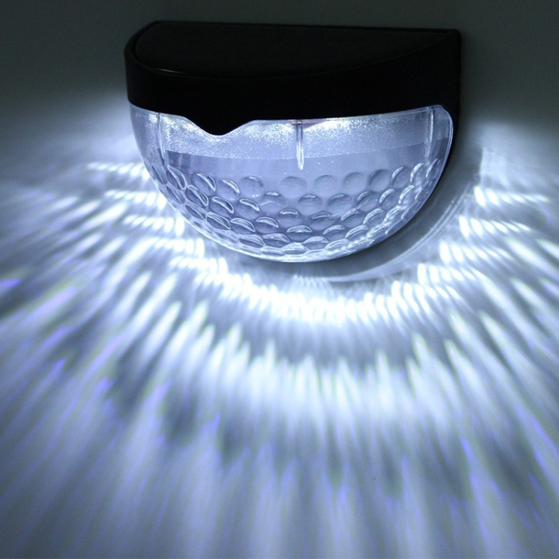 Napelemes félkör alakú kerítéslámpa, 6 LED, kültéri használatra, éjszakai és lépcsőfény a napelem panellel