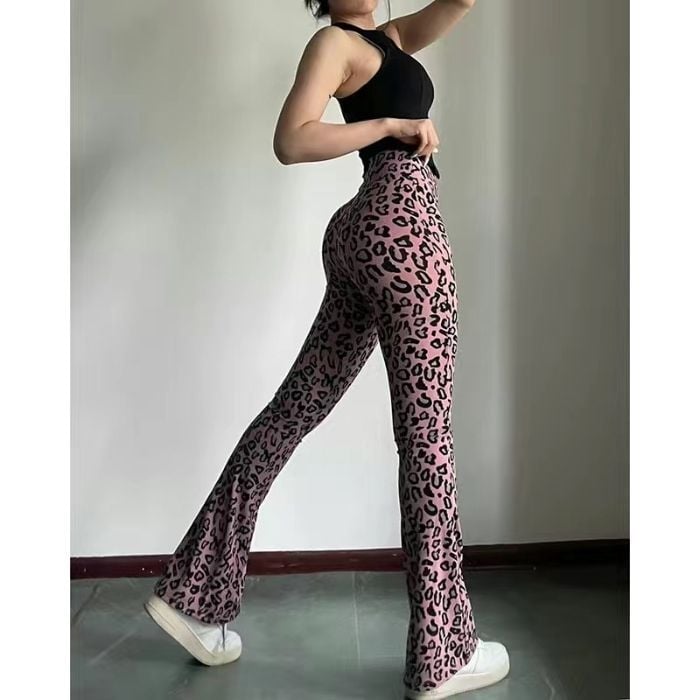 Proširena verzija leopard print joga hlača, prozračne, produžuju noge, blago širećeg kroja, visokim strukom, za sport i pilates, do poda, tijesne za žene
