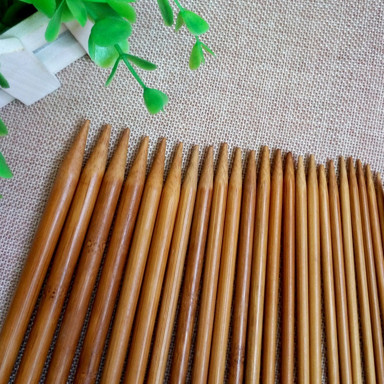 13 cm karbonizált bambusz kötőtűk, dupla hegyű, 11 darabos készlet, átmérő 2.0–5.0 mm