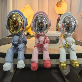 Astronaut u sjedećem položaju – figura od smole, moderni minimalistički dekor za dnevni boravak, TV komoda, polica za vino i knjige, hodnik