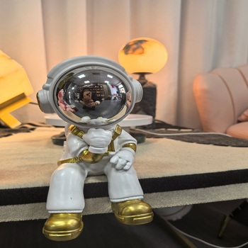 Astronaut u sjedećem položaju – figura od smole, moderni minimalistički dekor za dnevni boravak, TV komoda, polica za vino i knjige, hodnik