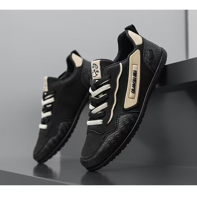 Férfi PU bőr felsőrészű sneaker, tavasz 2026 — sokoldalú casual sportcipő alacsony profilú talppal