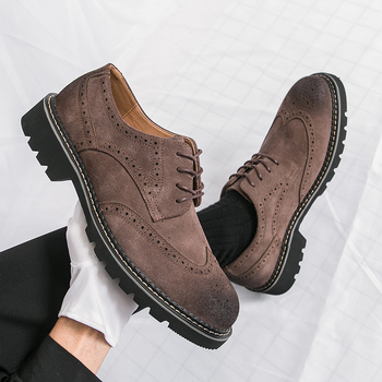 Férfiaknak szóló valódi bőr és velúr brogues, mindennapi cipő