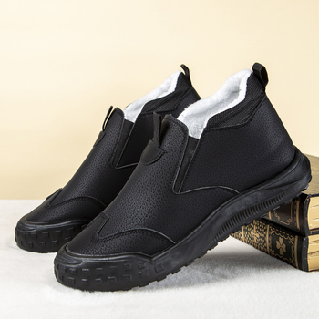 Férfi téli papucs fleece béléssel, könnyű, slip-on stílusú, meleg mindennapi házi cipő.