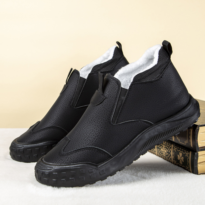 Férfi téli papucs fleece béléssel, könnyű, slip-on stílusú, meleg mindennapi házi cipő.