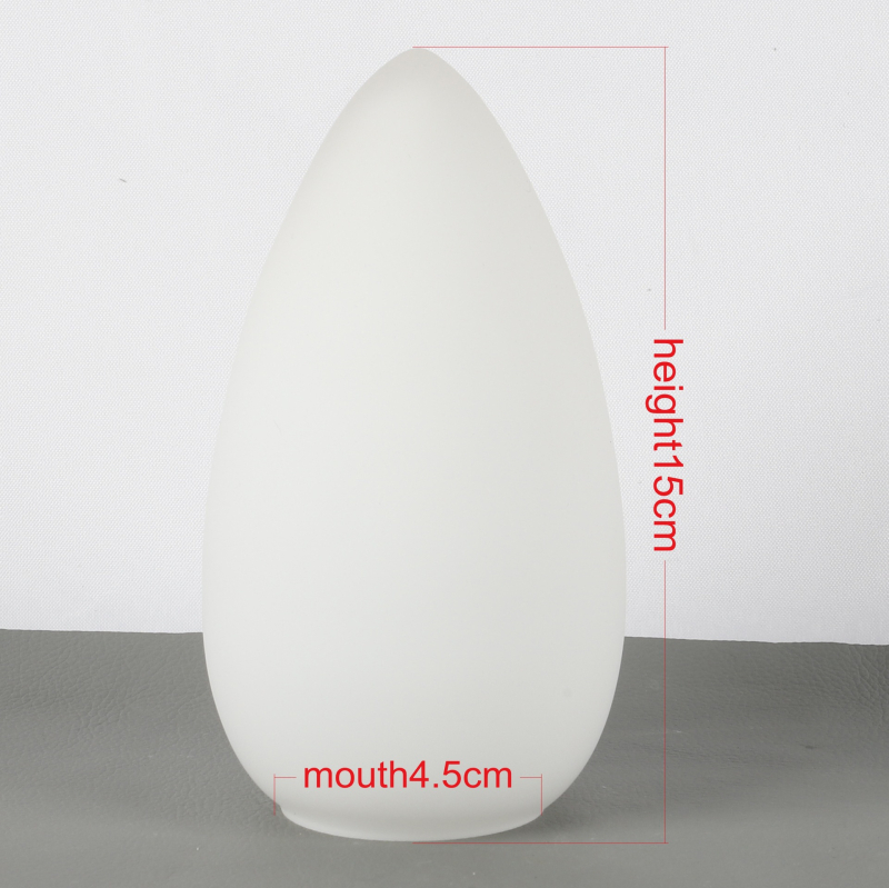 Stakleni abažur za lampu — kreativni dodaci za osvjetljenje