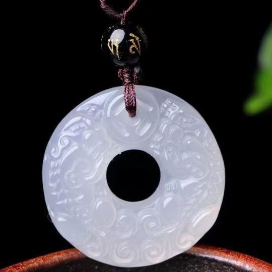 Prirodni crni obsidijan, dvostruki Pixiu privjesak s bijelim chalcedonom, unisex ogrlica