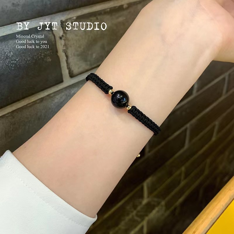 Ručni pleteni narukvica od obsidijana sa sretne perle i crvenim kvarcnim kristalima, unisex