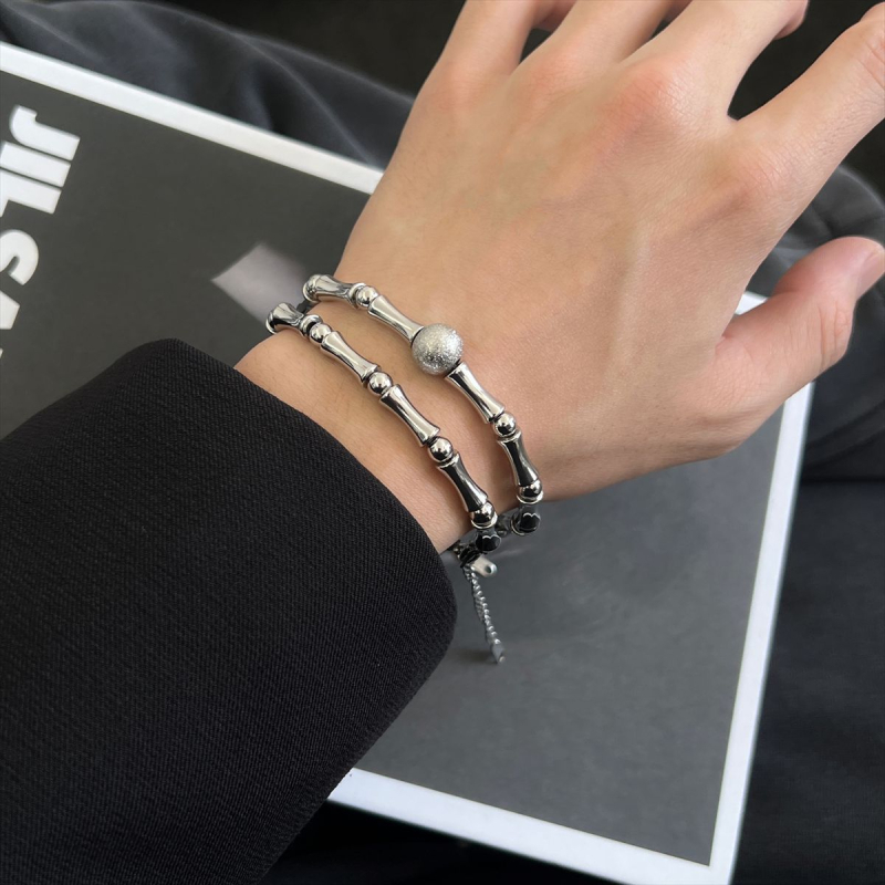 Narukvica od titan čelika s bambus segmentima – unisex, visokokvalitetan minimalistički nakit
