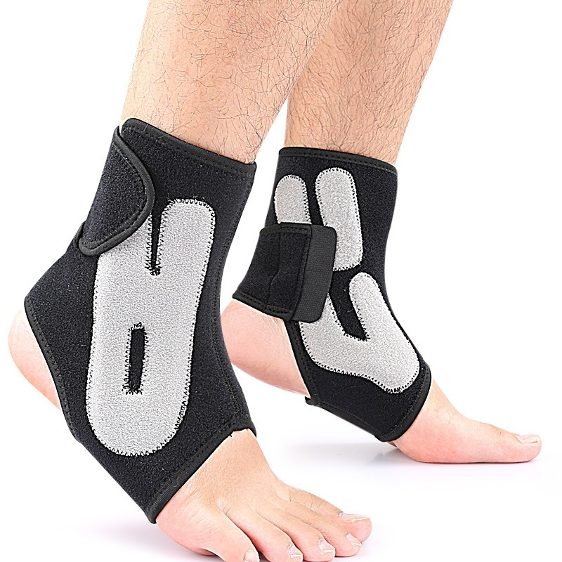 Stabilizator gležnja s zakrivljenim prilagodom, aluminijskom pločom za potporu, kompresijom i stabilnošću pri hodu