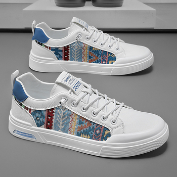 2026 Muške bijele slip-on tenisice s debelim potplatom – proljetni casual kineskog stila