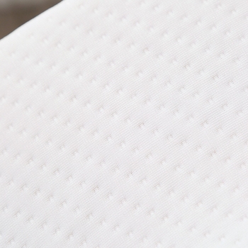 Prirodni latex jastuk, pravokutnog oblika, podrška vratu, bijela, visina 10–15 cm, težina 2–3 kg, sadržaj lateksa 80–90%, jezgra od kemijskih vlakana