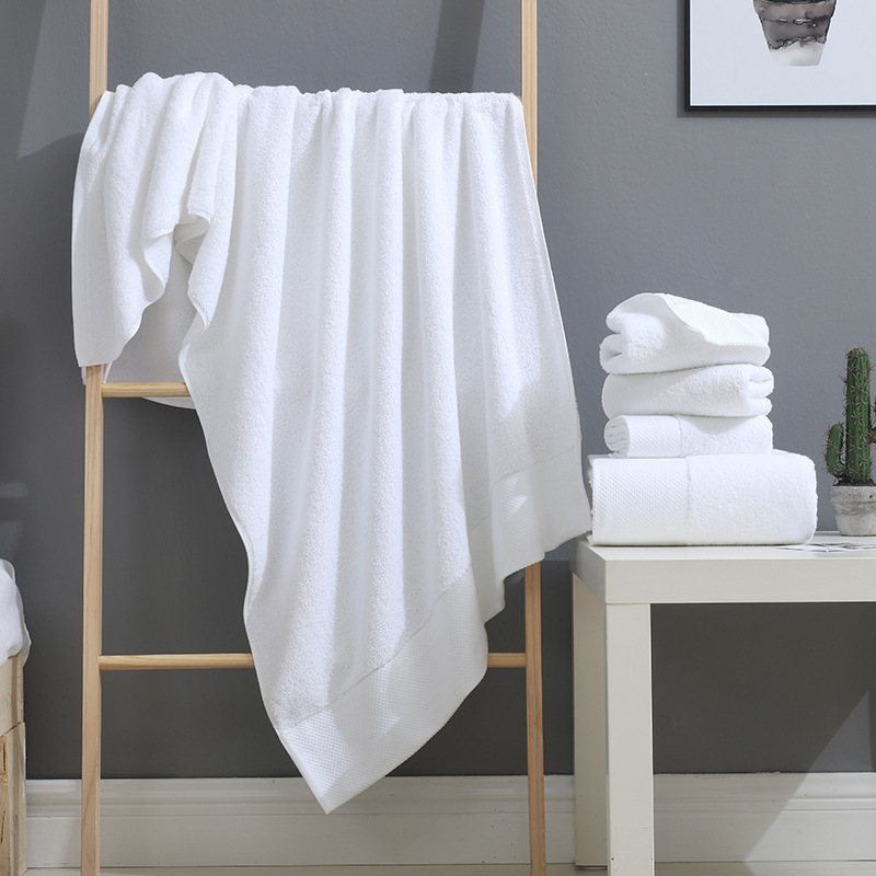 Hotelski ručnik za tuširanje od 100% pamuka, debeli, set od 16 komada, velika veličina, rub platinskog satena, s ušivenim logotipom
