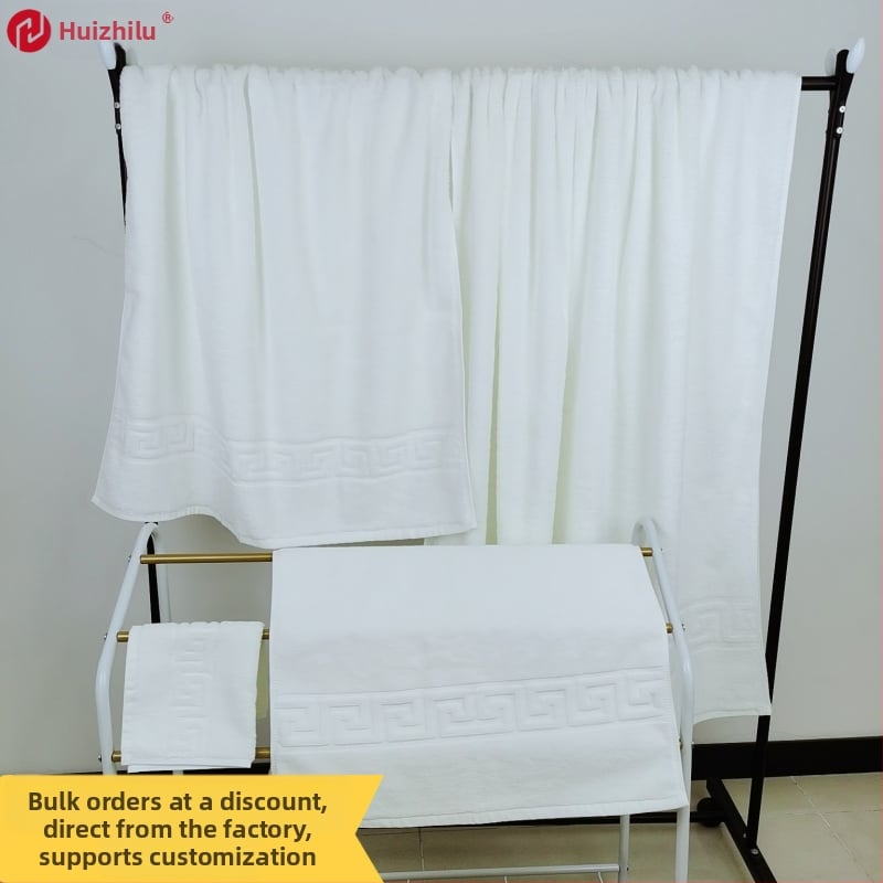 100% bavlnený hotelový jacquard set uterákov, štyroch kusov: uterák na tvár, uterák na ruky, uterák na telo a kúpeľová rohož; jemný, savý; prispôsobenie loga.