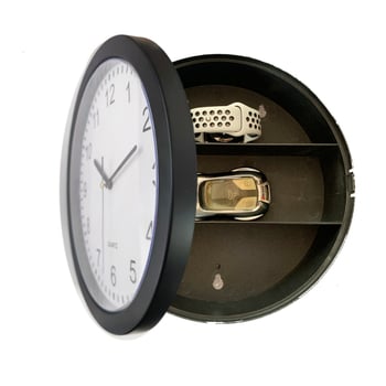 Ceas de perete cu spațiu de depozitare pentru bijuterii – decor minimalist pentru living, stil modern lejer