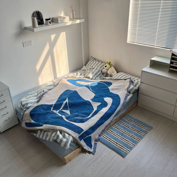 Matisse Kék esés – északi absztrakt gobelin falidísz és kanapéhuzat