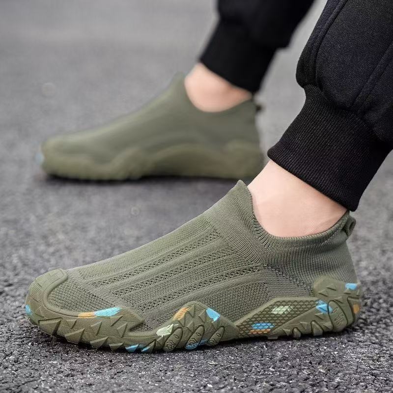 Férfi lélegző hálós casual cipő, Slip-On, könnyű nyári sneaker Flyknit felsőrésszel