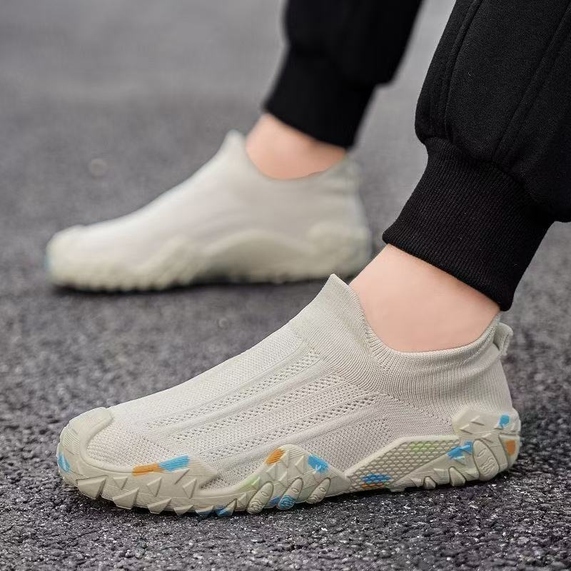 Férfi lélegző hálós casual cipő, Slip-On, könnyű nyári sneaker Flyknit felsőrésszel