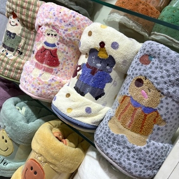 Prosop drăguț, gros, pentru baie și plajă, cu o absorbție mai bună decât bumbacul, nu lasă scame, pentru cupluri și copii, uscare rapidă, din fleece coral