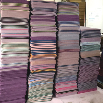 TPE jóga matrac, csúszásmentes felület, vastag, ütéscsillapító, otthoni edzéshez és ugrókötelezéshez, egyszínű, méretek 61x183 cm vagy 58x173 cm, vastagság 0.6/0.8 cm