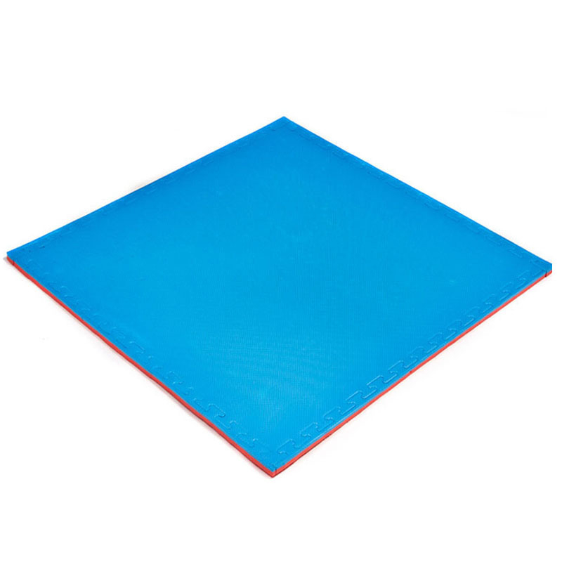 EVA összekapcsolható habpadló 100×100 cm, 2,5 cm vastagság, boksz- és taekwondo-edzéshez