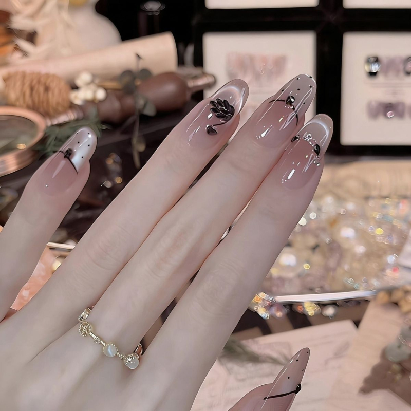 2026 novi model Cat-Eye francuski stil nosive nokte, Crni labud, ručno izrađeni lažni nokti, gotovi za upotrebu i odvojivi