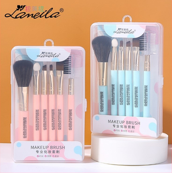 Lamella 6-dielny set štetcov na líčenie pre začiatočníkov, model L0965