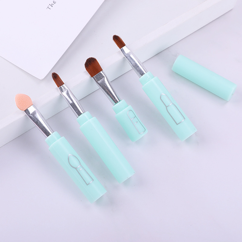 Sada 4 štetcov na make-up s hubkovými končenkami: štetce na očné tiene, púder, obočie, make-up a lícenka