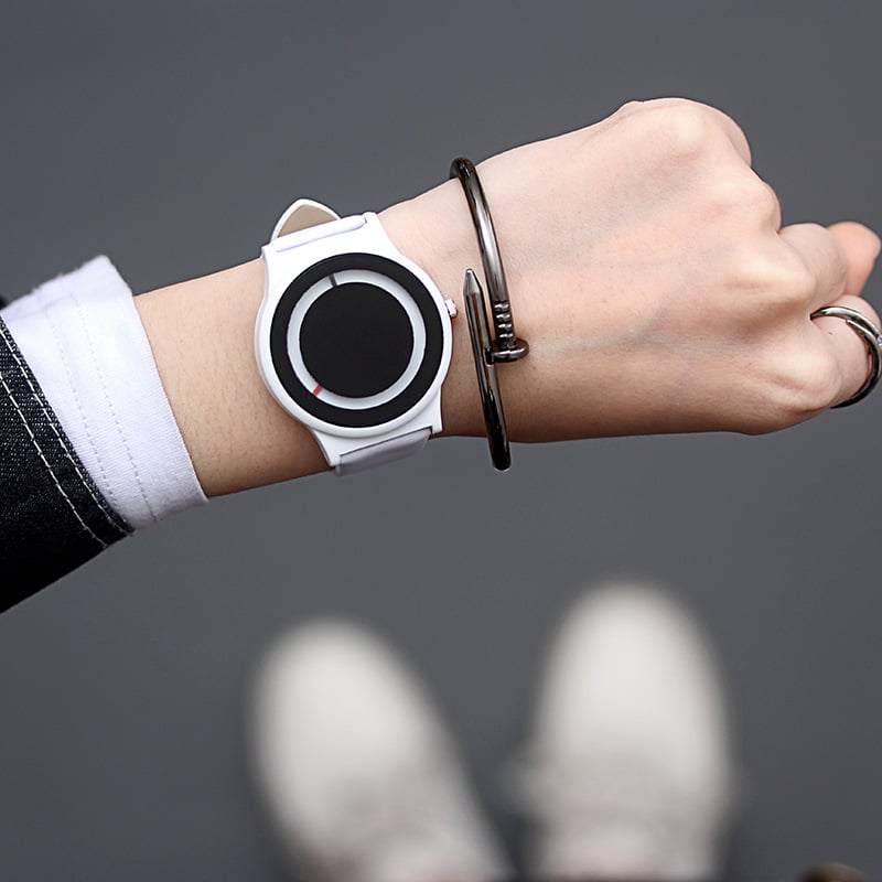 Koncepčné hodinky s ciferníkom bez ručičiek a značiek – unisex, korejský štýl, minimalistické pre pár