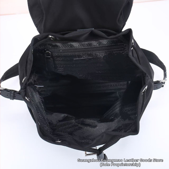 Unisex batoh na voľný čas, vodeodolný 20–35 L, nylon/oxford tkanina, veľká kapacita, na cestovanie, priestor pre 16-palcový notebook, jednoduchý dizajn.