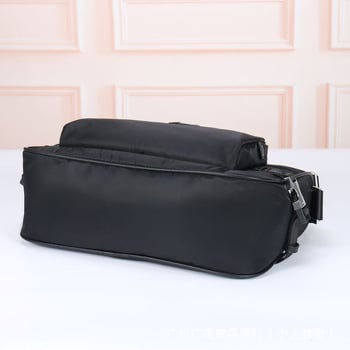 Geantă crossbody pentru bărbați, din material Oxford, impermeabilă, cu multiple compartimente și capacitate mare pentru călătorii, potrivită pentru laptop de 8 inci