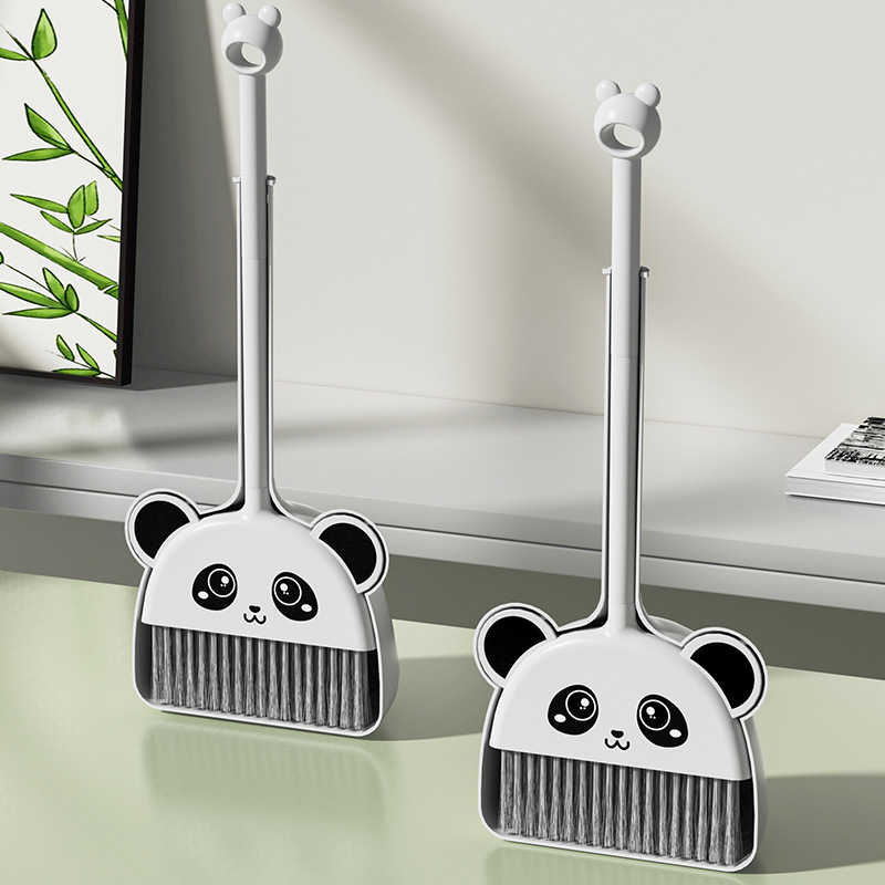 Set dječje metle s Panda motivom – alat za čišćenje sa malom metlom i lopaticom za prašinu