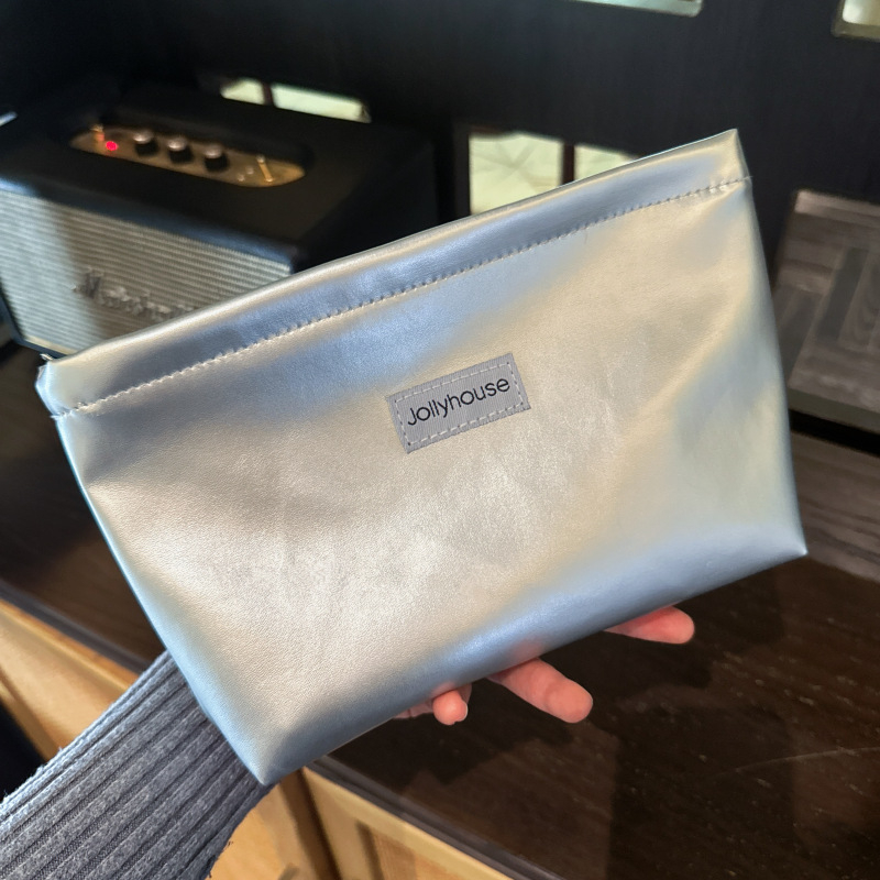 Niche dizajn visokokvalitetna srebrna PU kozmetička torbica velike kapacitete, prijenosni organizator za toaletne potrepštine, kožna clutch torbica