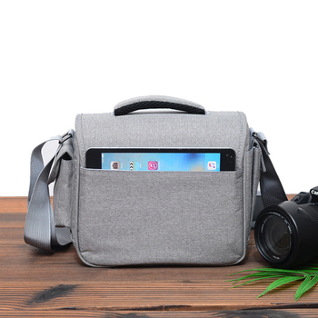 Vízálló vállkamera táska mirrorless/DSLR készülékekhez logó testreszabással