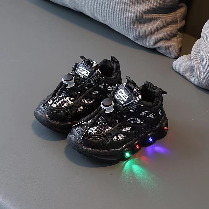 Dječje tenisice s prozračnim mrežastim gornjim dijelom, svjetleća potplata, unisex, stil dad shoes, proljeće–jesen 2022