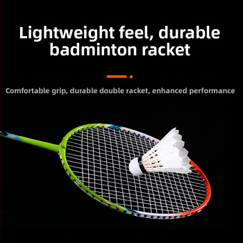 Dve badmintonové rakety pre začiatočníkov – rodinné cvičenie a tréning