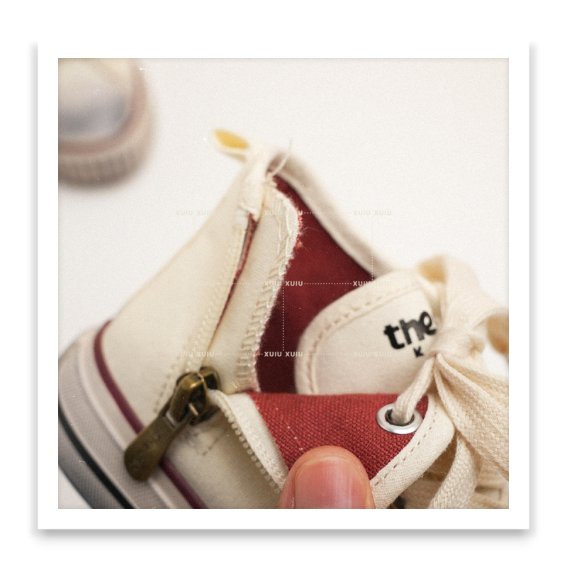 XSHX Gyerekeknek készült magas szárú vászon sneakers Dirty Paris mintával, oldalsó cipzárral, mindennapi stílus