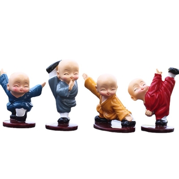 Shaolin szerzetes színes ruhában, gyantából készült figurka, otthoni dekorációhoz és autó belső tér dekorációhoz