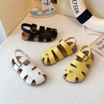 Gyermekeknek szóló zárt orrú szandál, 2025 nyár, Birkenstock-stílus, uniszex, Velcro-zárás, puha gumitalpú strandcipő