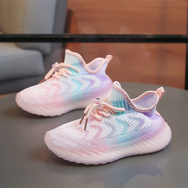 2026 Gyerek Flyknit cipő, puha talppal, csúszásmentes, légáteresztő hálós anyagú mindennapi sneaker