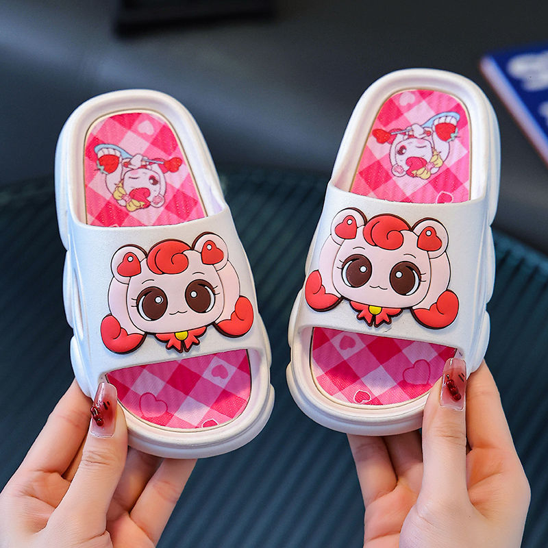 Lányoknak hercegnő stílusú nyári csúszós papucs – ultra-soft, csúszásmentes, fürdőszobai használathoz