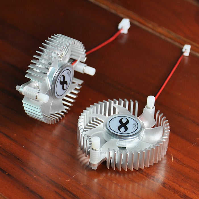 Csendes GPU hűtőventilátor, 5V/12V, 55 mm-es rögzítőfurattal