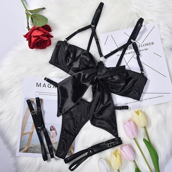Noul set de lenjerie intimă sexy de la Lingerie, în stil european și american, cu panglică delicată și detalii sculptate, format din trei piese și armătură.