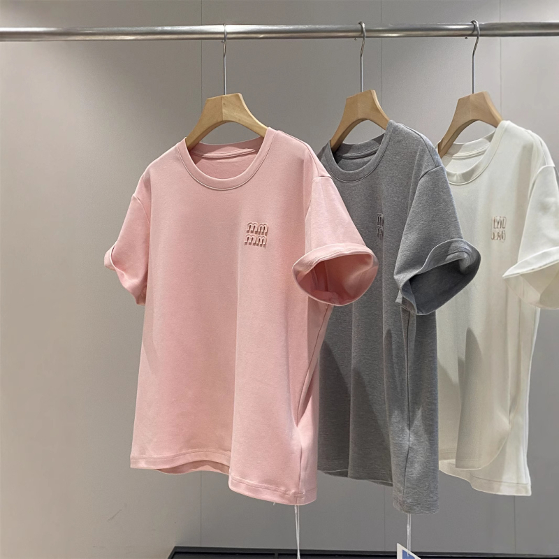 Ženski T-shirt od pamutno-mješavine, okrugli izrez, kratki rukavi, mekana udobna silueta