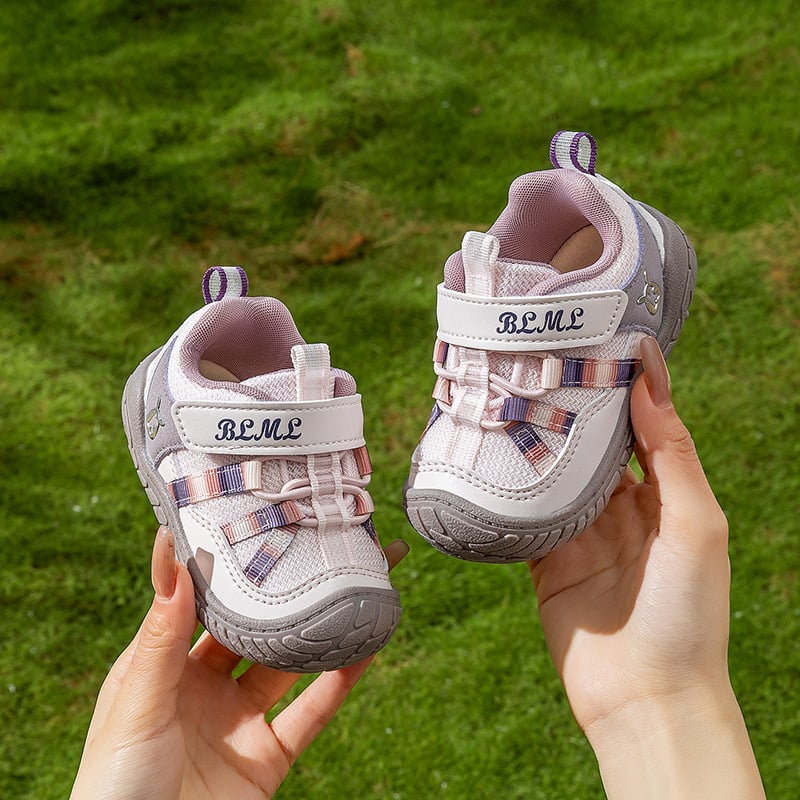 Dječje tenisice za hodanje, unisex, proljeće 2026, mekana potplata, protuklizne, prozračan mrežasti gornji dio, Velcro zatvarač, niski dizajn