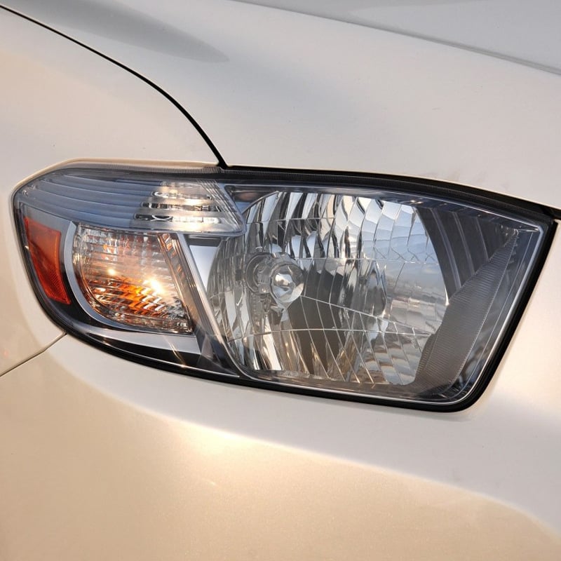 Poklopac prednjeg svjetla Toyota Highlander (2007–2011), prednja maska svjetla