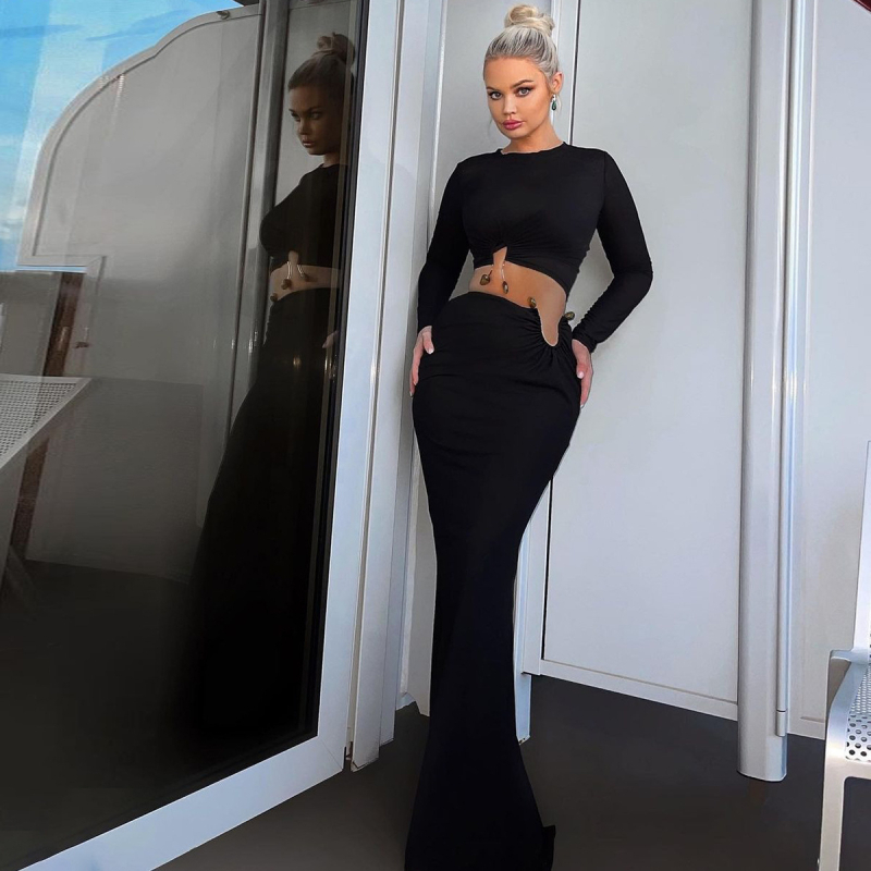 Ženski set: crop top s dugim rukavima i uskom suknjom, jesen-zima 2024